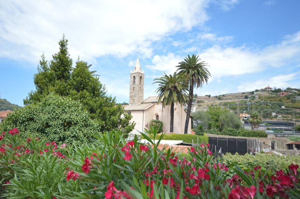 Riva Mare Apartment Riva Ligure Exterior foto